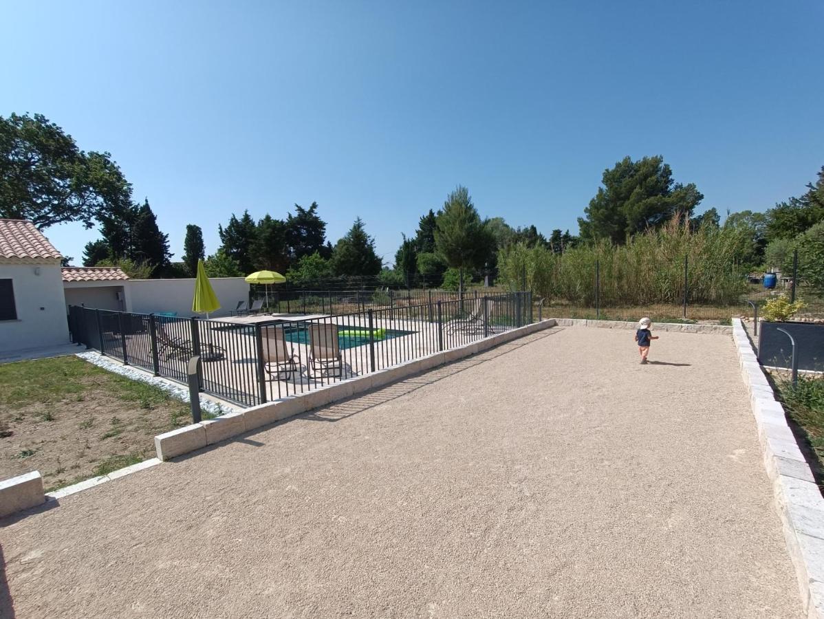 Vakantiehuis Maison Independante Avec Piscine, 10min Avignon